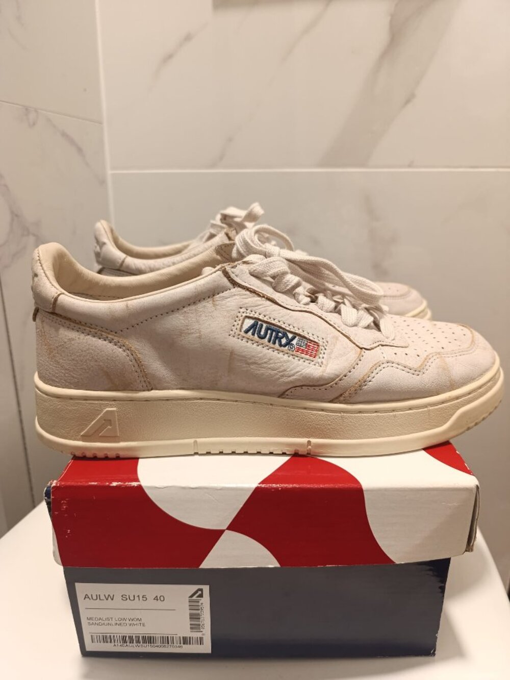 Autry Medalist Low - Size EU 40 - Brand New